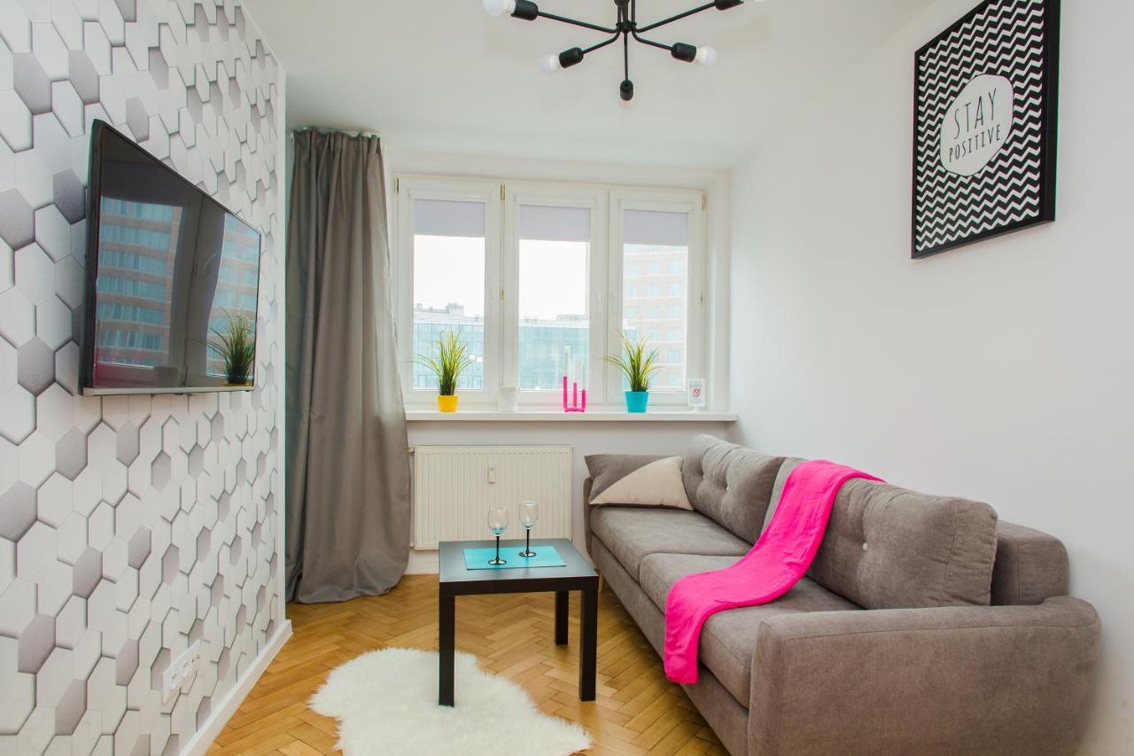 شقة وارسو  في Cozy Studio Next To Central Station المظهر الخارجي الصورة